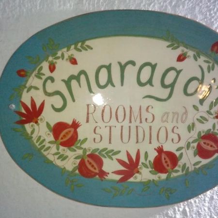 Smaragdi Rooms And Studios Skopelos Exterior foto