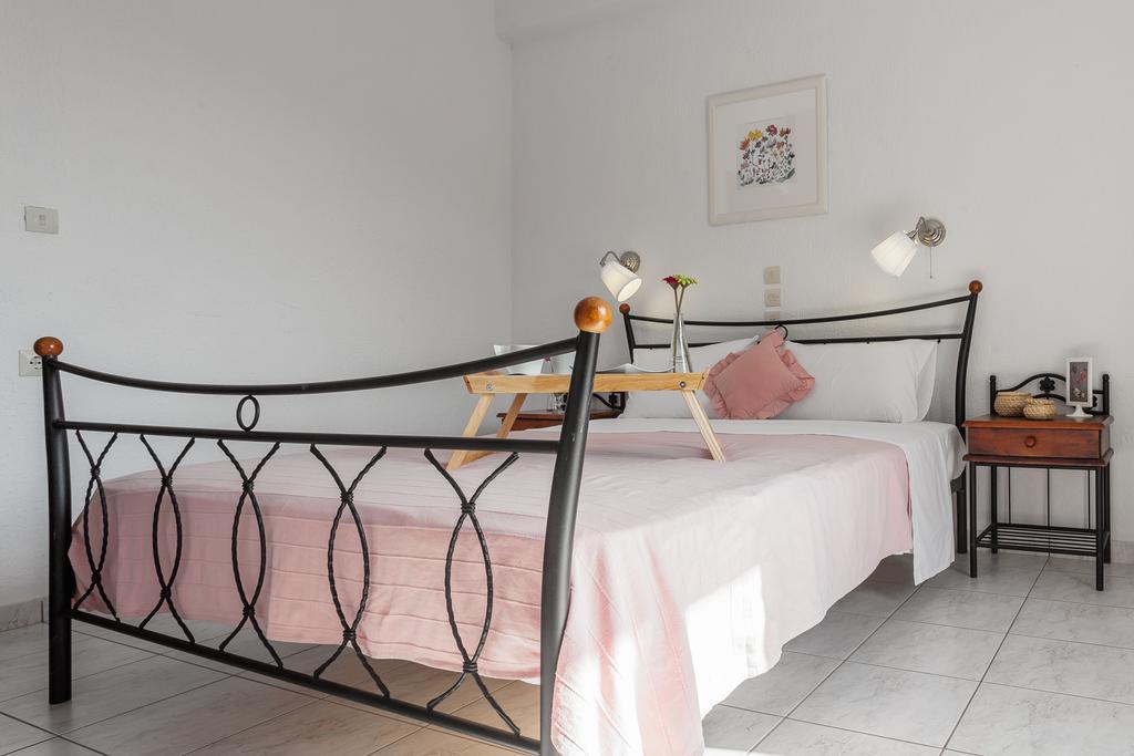 Smaragdi Rooms And Studios Skopelos Exterior foto